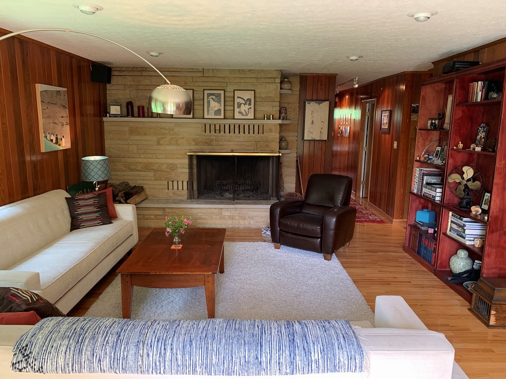 Living room toward fireplace